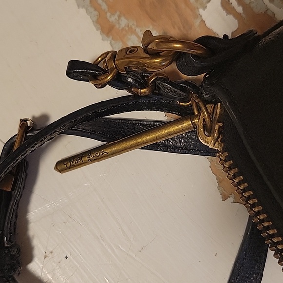 Crossbody Elliott Lucca Bag - Picture 5 of 5